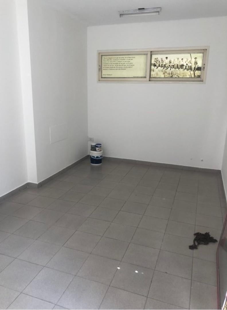 ALQUILER LOCAL COMERCIAL 4 Y 59
