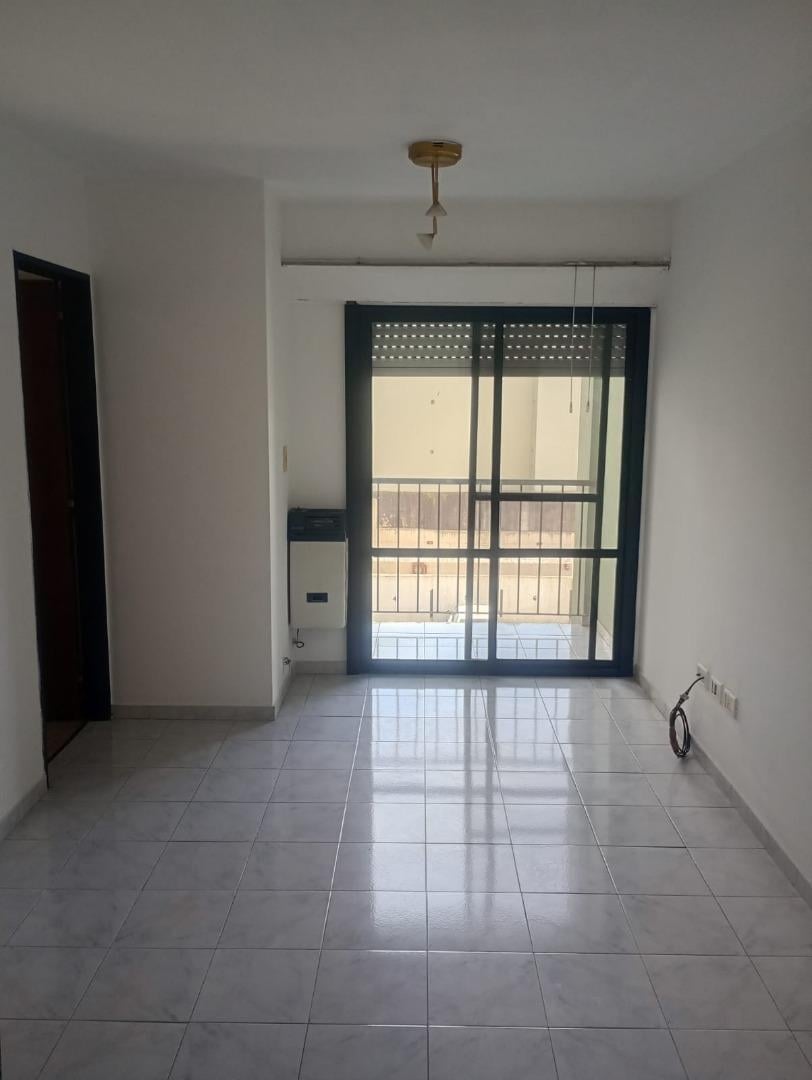Foto de Alquiler depto 1 dormitorio 3 e/60 y 61, imagen 5