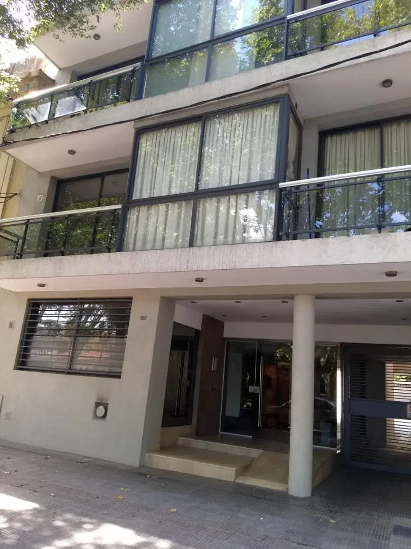 Alquiler monomambiente 51 e/18 y 19 2