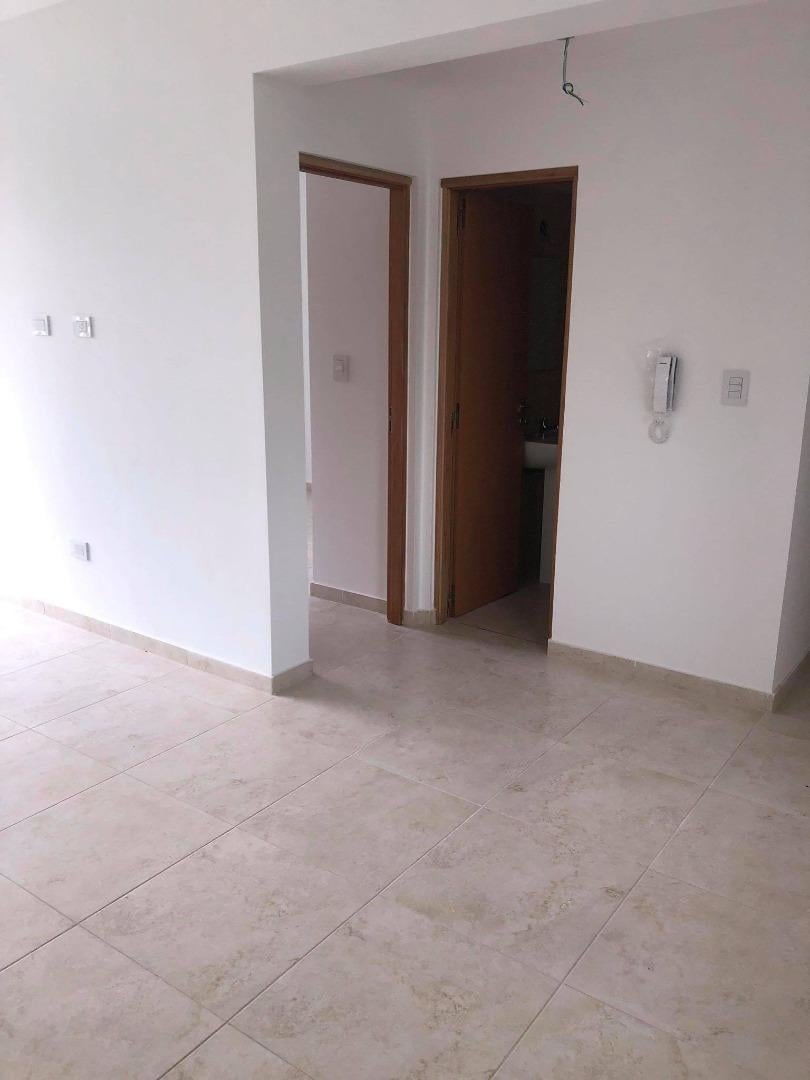 Foto de DEPTO Y COCHERA 5 Y 62, imagen 4