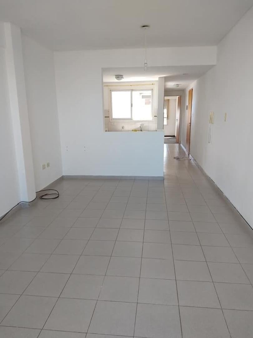 Foto de Alquiler depto 1 dormitorio 4 e/60 y 61, imagen 2