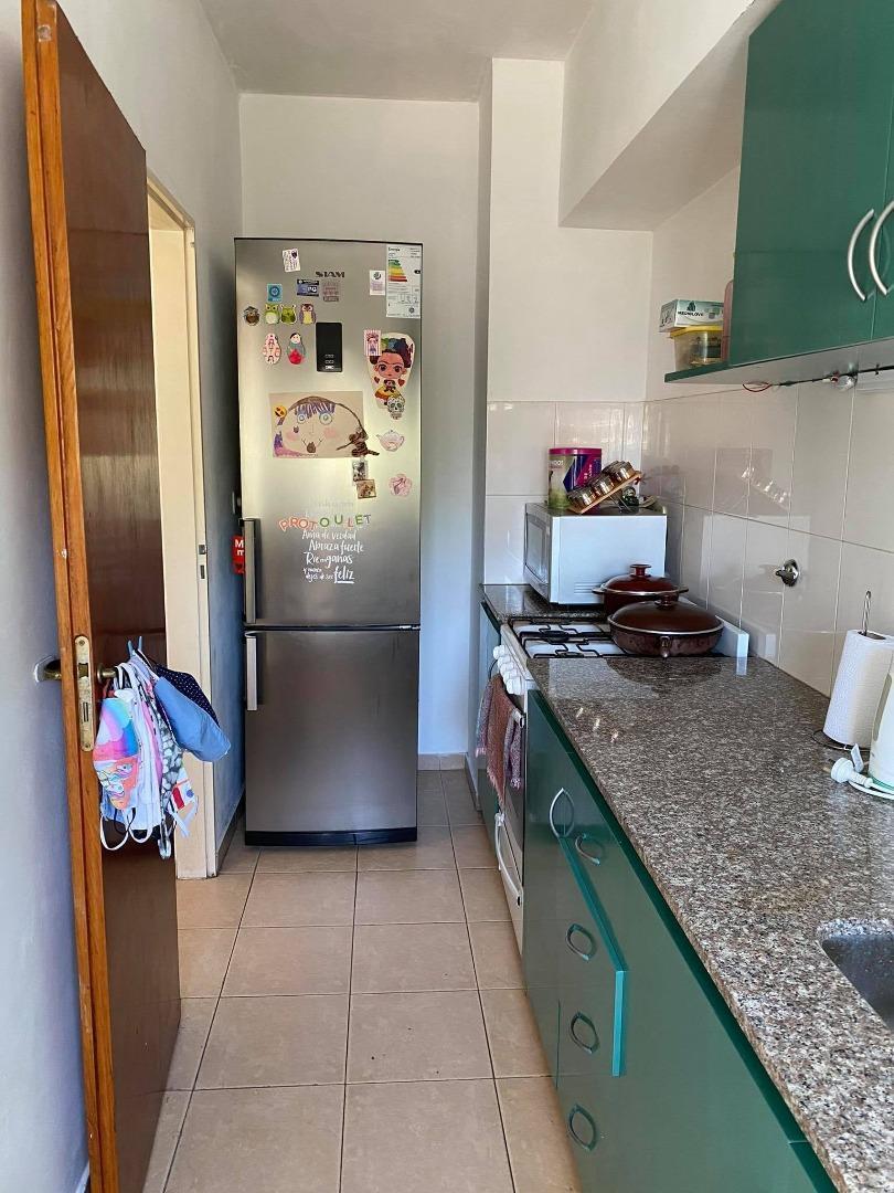 Foto de VENTA DUPLEX DE 2 DORMITORIOS EN 71 Y 7, imagen 3