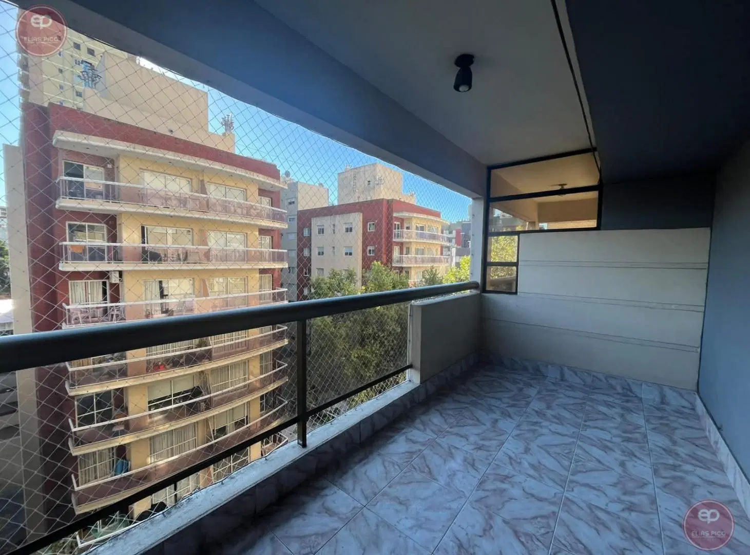 Departamento en Plaza Mitre 2