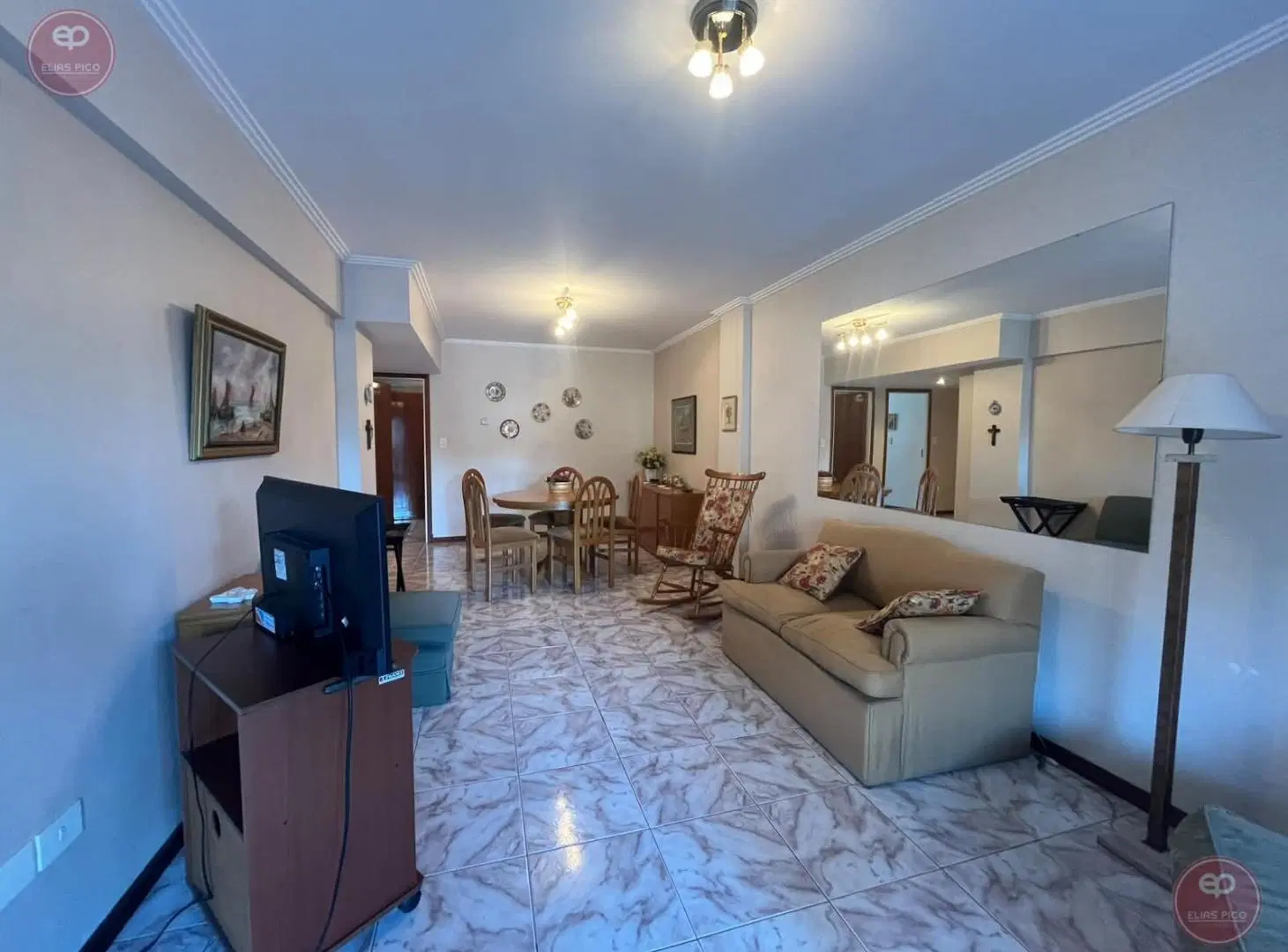 Departamento en Plaza Mitre 5