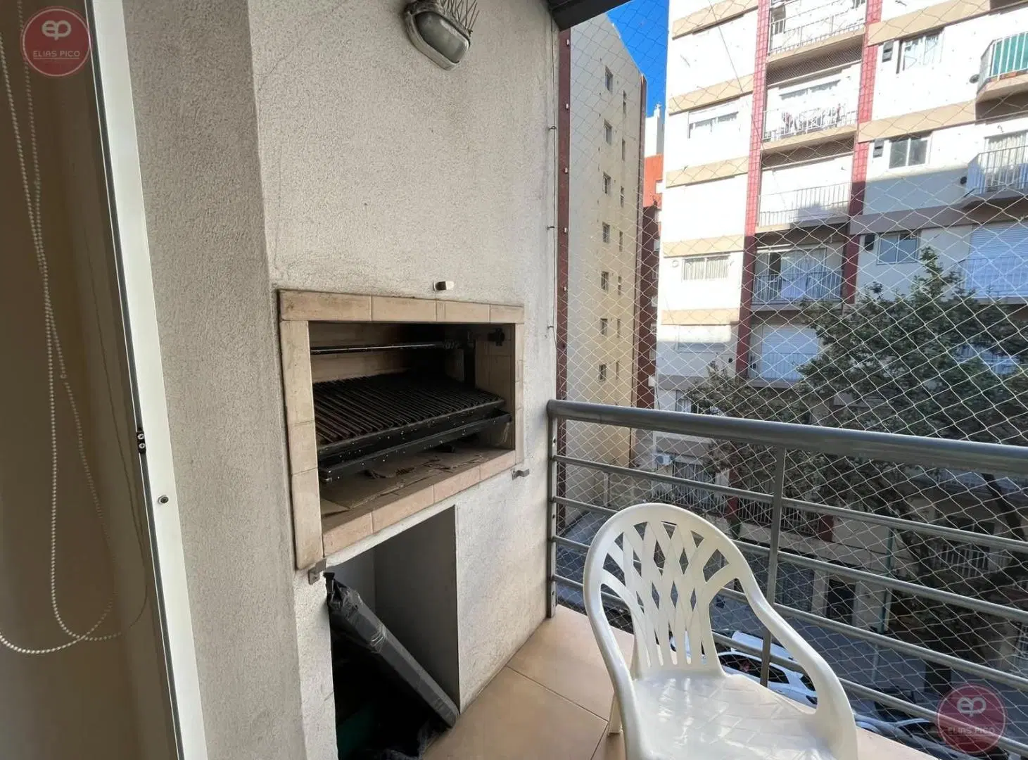 Departamento monoambiente en Plaza colón 4