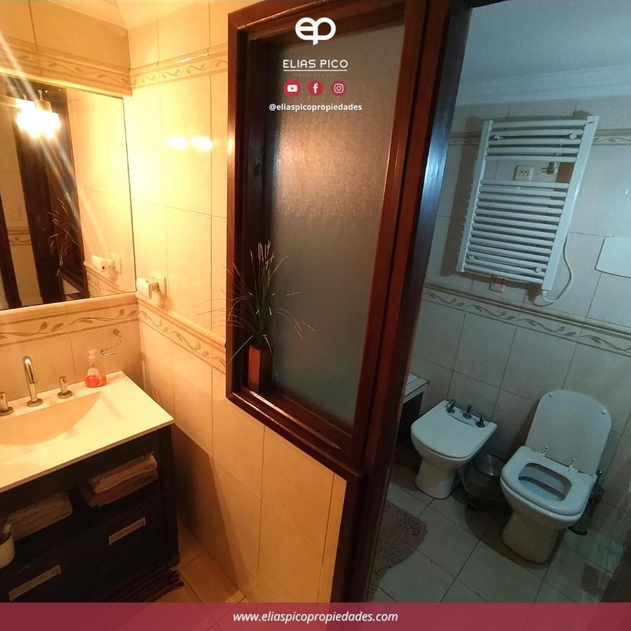 Foto de VENTA piso 4 amb con cochera en Plaza Mitre, MdP, imagen 3