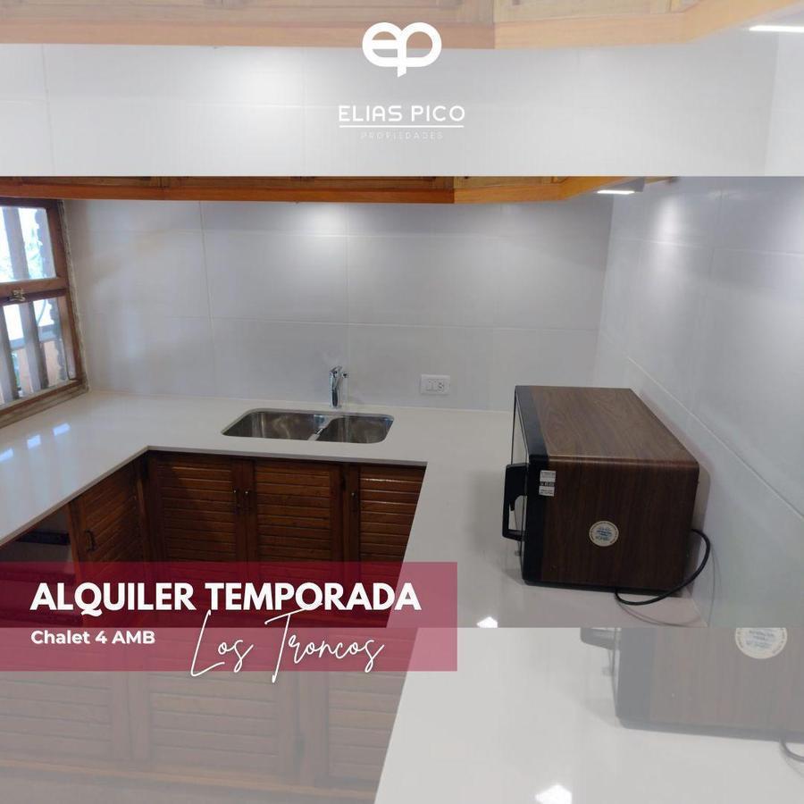 Foto de ALQUILER TEMPORADA Chalet 4 AMB - zona Los Troncos MDP, imagen 2