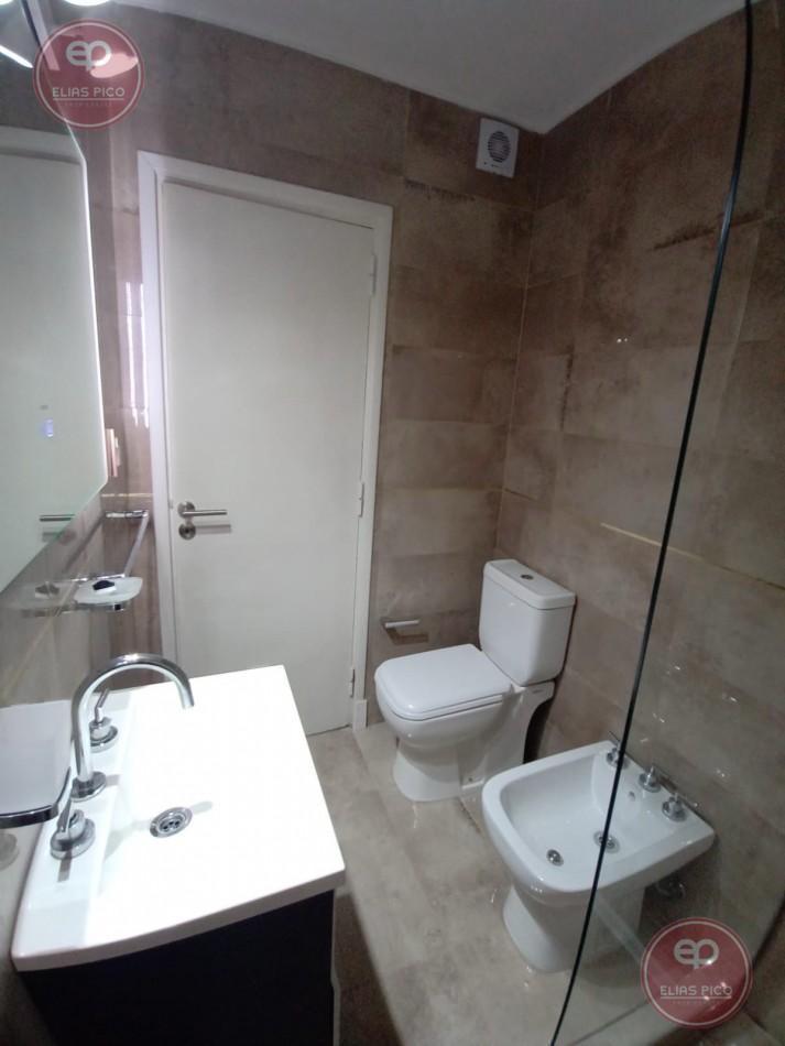 Foto de Departamento 2 Amb. c/Dependencias externo c/balcón terraza, Reciclado, imagen 3