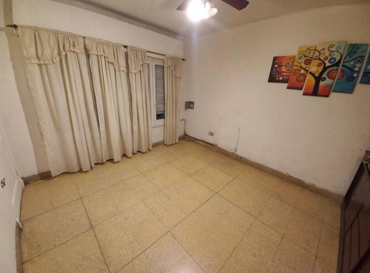 Casa en PH 2 dormitorios en centro Rafael Calzada 3