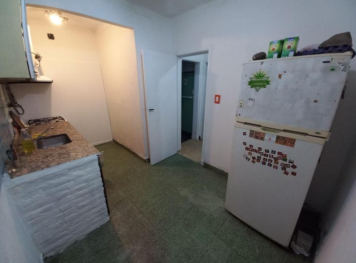 Casa en PH 2 dormitorios en centro Rafael Calzada 4