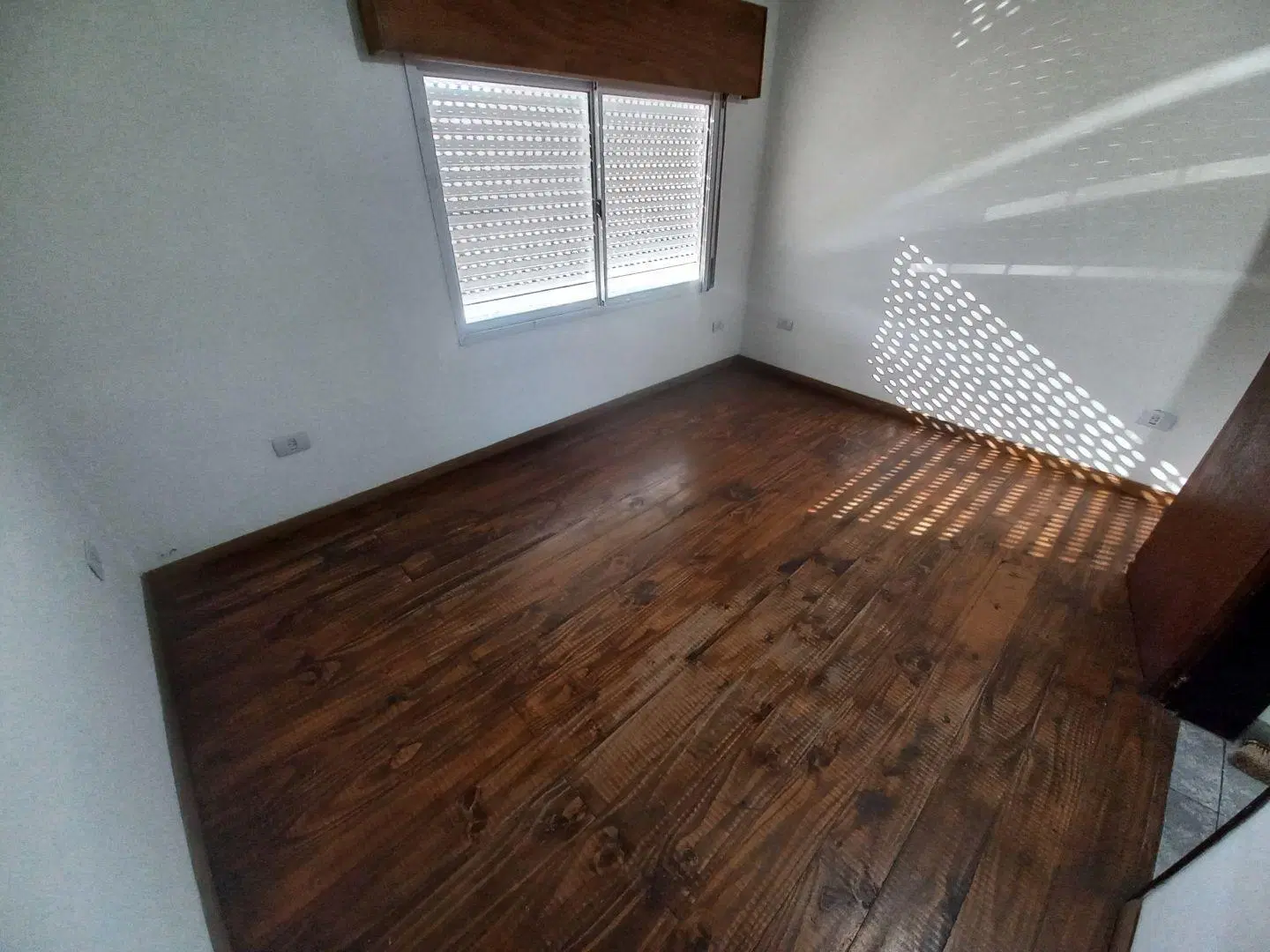 Departamento tipo duplex, 2 dormitorios y patio 8