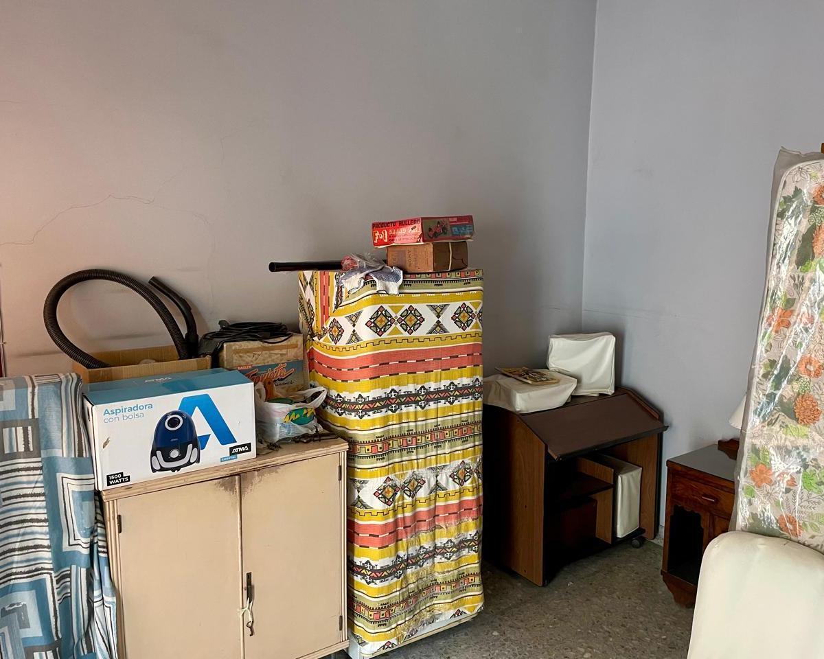 Casa de 3 Ambientes con Patio, Terraza y Dependencia. Oportunidad. 1