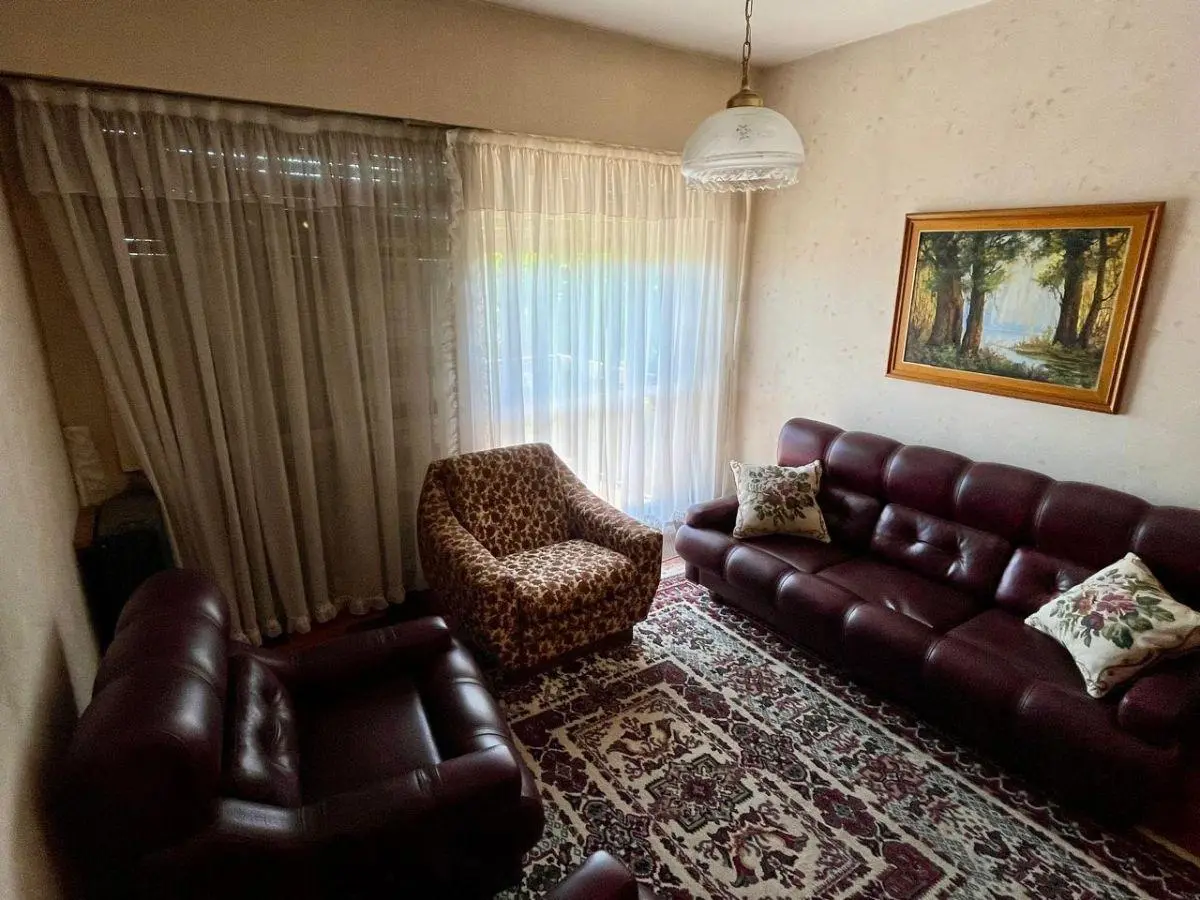 Impecable Departamento de 4 ambientes en Martínez 3