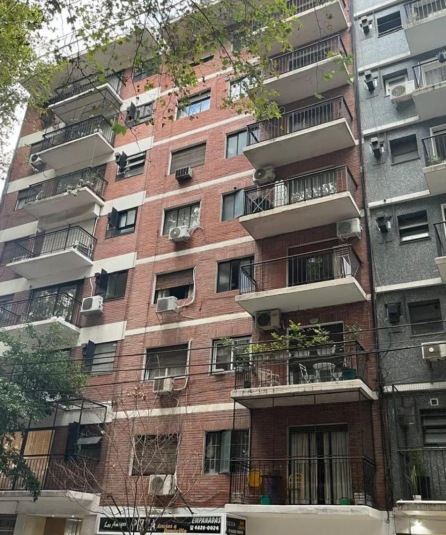 Oportunidad! Departamento de 2 ambientes a 1 cuadra de Bulnes y Santa Fe 5