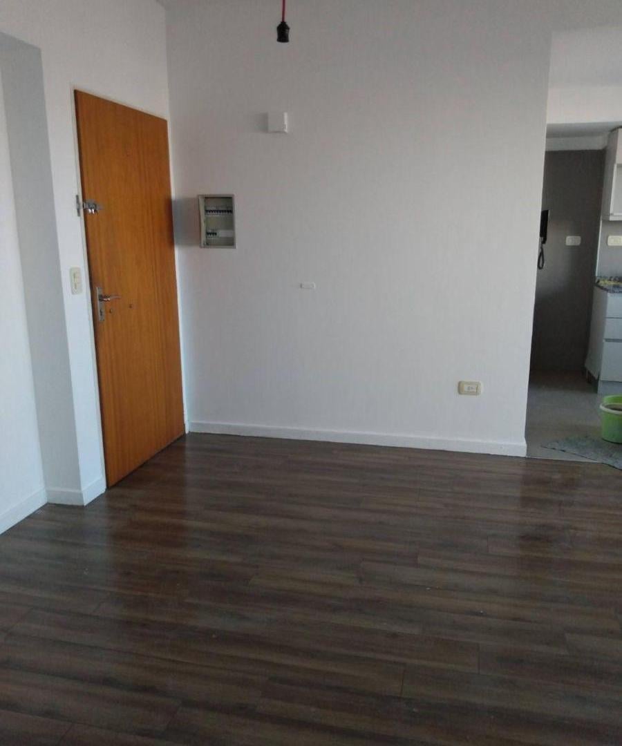 Foto de Departamento de 2 ambientes amplio con balcón terraza en Villa Urquiza, imagen 2