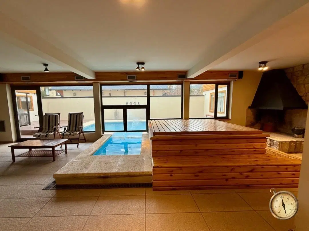 Excelente departamento de 1 dormitorio con cochera 34 m2 - Edificio con pileta Gral Roca al 200- Cen 4