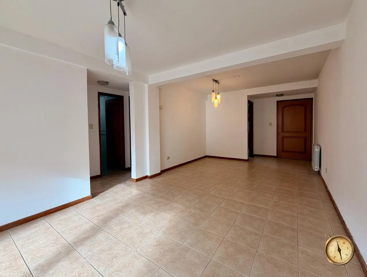 Departamento de 2 dormitorios de 59m2 con balcon - Gral Roca al 800 - Centro 3