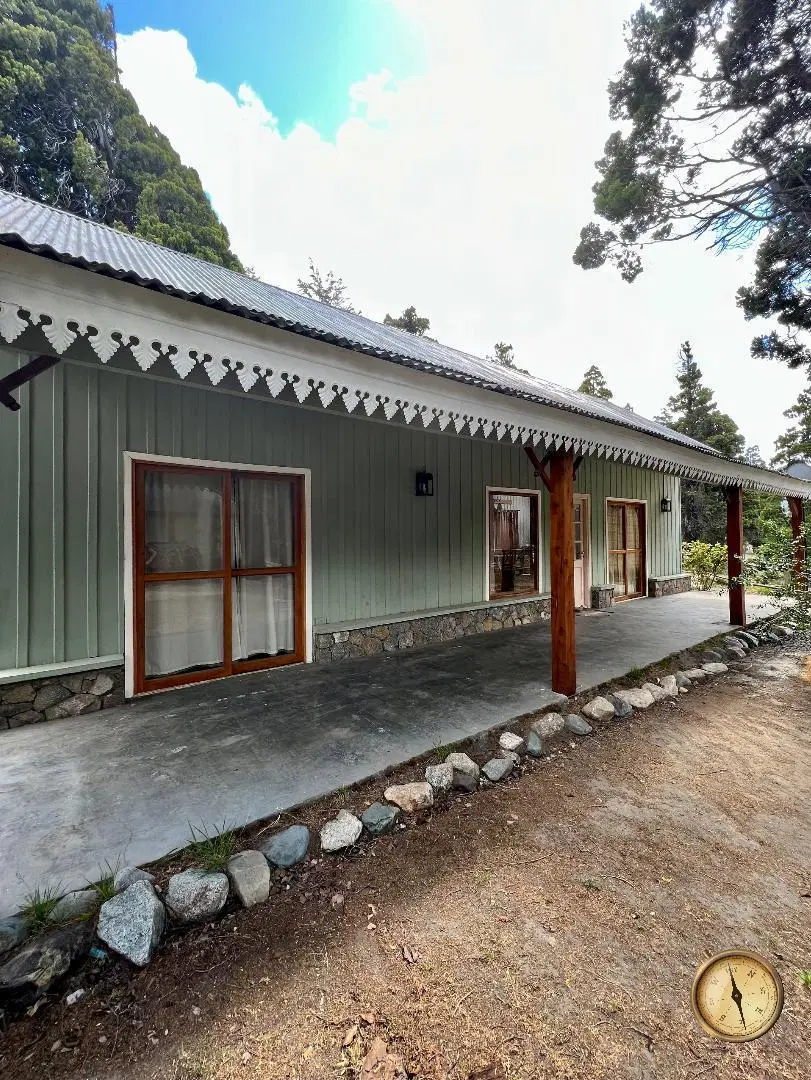 Excelente propiedad en La Península de Meliquina - Lote de 2500 m2 4