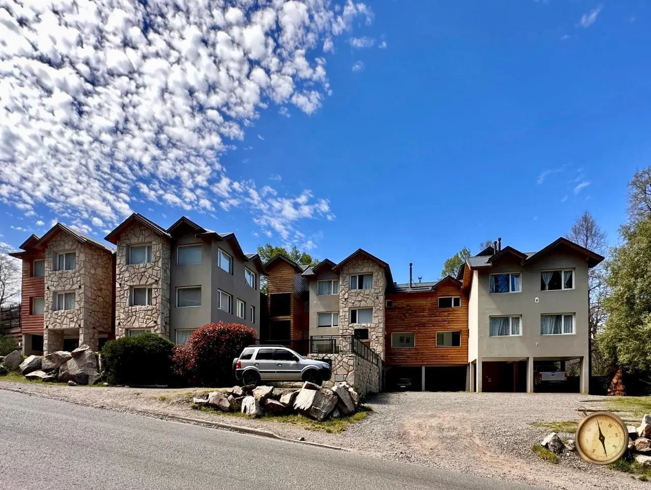 Excelente departamento de 3 dormitorios con Deck y cochera - Altos de la Montaña - Altos del Sol 3