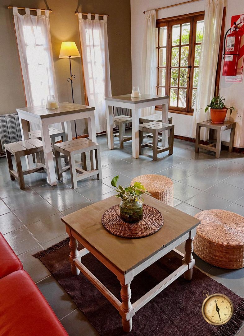 Foto de Hostel Boutique - 400 m2 en lote de 540 m2 - Av Koessler 1500 - Centro, imagen 1