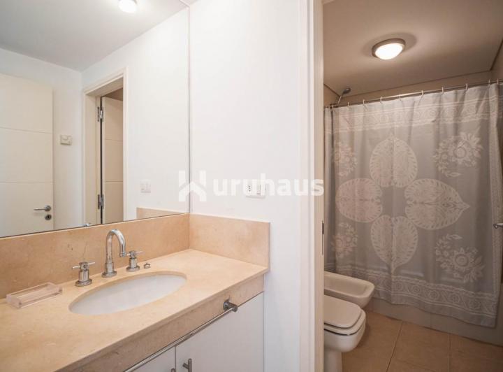 Foto de VENTA APARTAMENTO CUATRO DORMITORIOS PUNTA DEL ESTE EDIFICIO FOREST, imagen 2