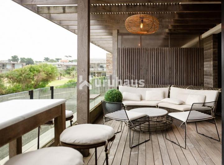ALQUILER APARTAMENTO DOS DORMITORIOS PUNTA DEL ESTE EDIFICIO SELENZA