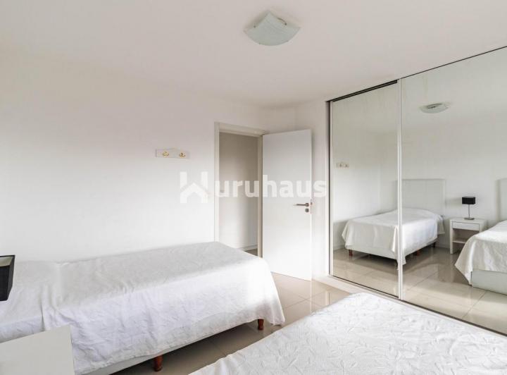 Foto de VENTA APARTAMENTO DOS DORMITORIOS PLAYA BRAVA WIND TOWER, imagen 4