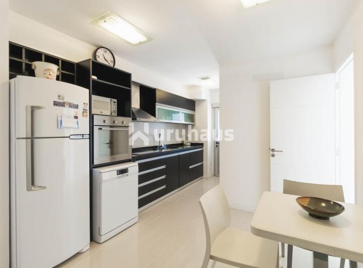Foto de DEPARTAMENTO VENTA PUNTA DEL ESTE ICON BRAVA 3 DORMITORIOS, imagen 2