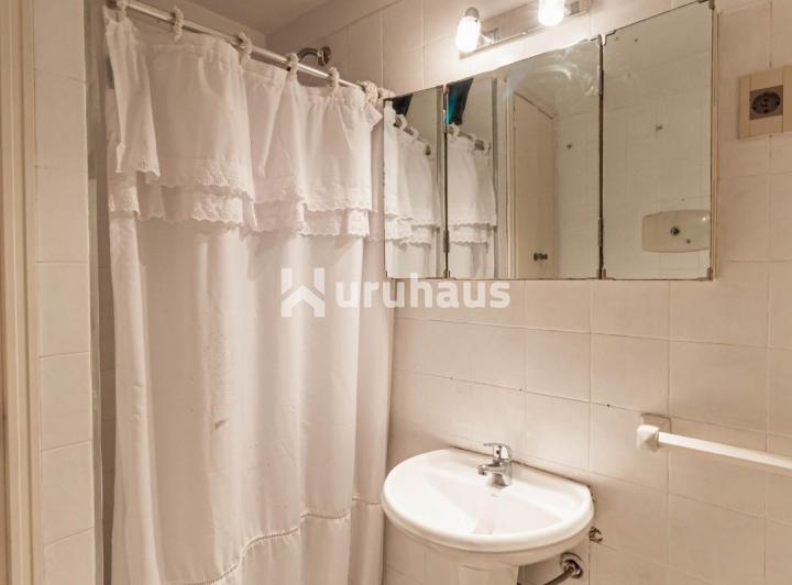 Foto de VENTA APARTAMENTO DOS DORMITORIOS RECALADA PUNTA DEL ESTE PENINSULA, imagen 3