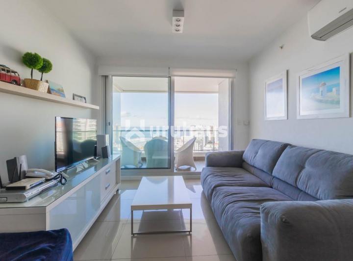 Foto de ALQUILER APARTAMENTO DOS DORMITORIOS PUNTA DEL ESTE BRAVA EDIFICIO WIND, imagen 3