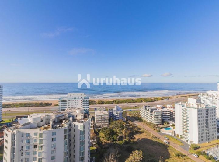 ALQUILER APARTAMENTO DOS DORMITORIOS PUNTA DEL ESTE BRAVA EDIFICIO WIND TOWER
