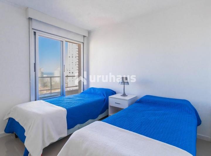 Foto de VENTA APARTAMENTO DOS DORMITORIOS PLAYA BRAVA PARILLERO PROPIO, imagen 5