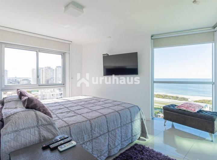 Foto de ALQUILER APARTAMENTO TRES DORMITORIOS PUNTA DEL ESTE EDIFICIO WIND TOWER, imagen 1