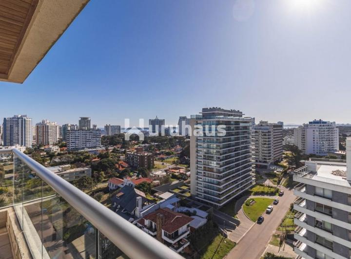 VENTA APARTAMENTO DOS DORMITORIOS PUNTA DEL ESTE EDIFICIO ICON BRAVA