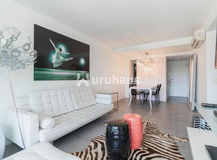 Foto de VENTA APARTAMENTO DOS DORMITORIOS PUNTA DEL ESTE EDIFICIO YOO, imagen 5