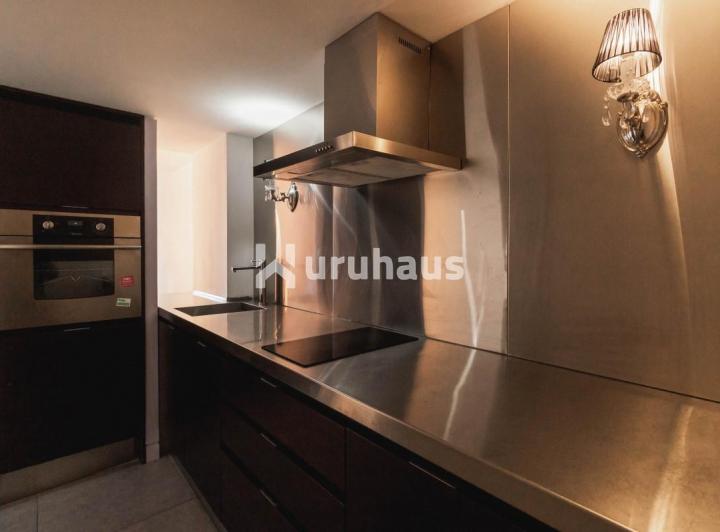 Foto de VENTA APARTAMENTO DOS DORMITORIOS PUNTA DEL ESTE EDIFICIO YOO, imagen 2