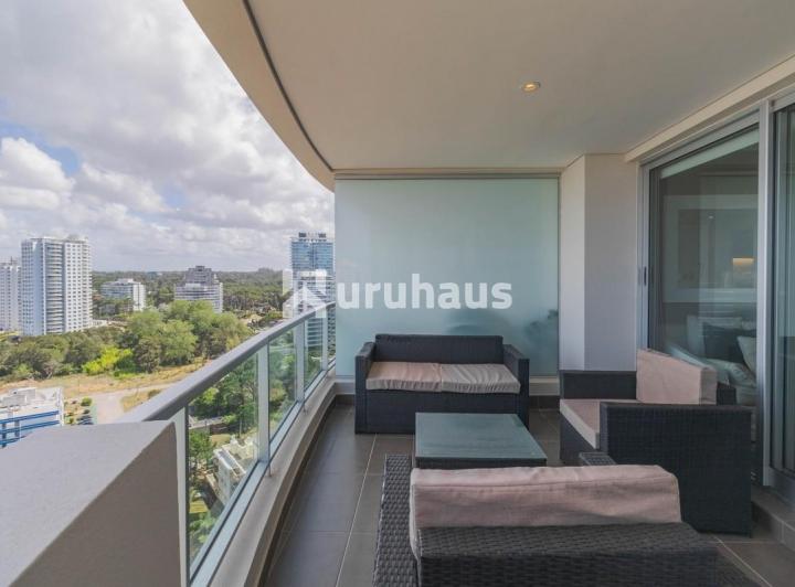 VENTA APARTAMENTO DOS DORMITORIOS WIND TOWER PLAYA BRAVA