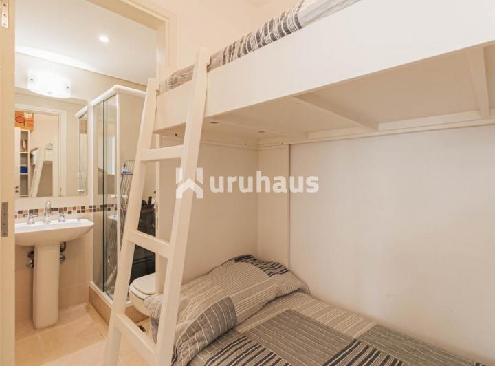 Foto de VENTA APARTAMENTO PUNTA DEL ESTE EDIFICIO FOREST TOWER I, imagen 4