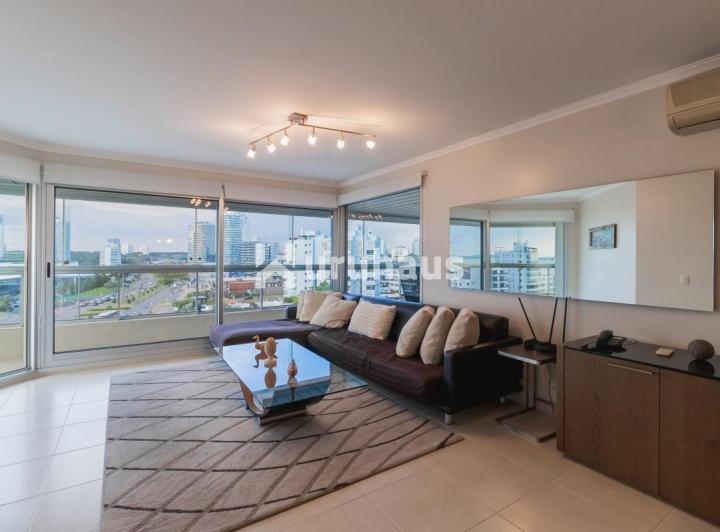 Foto de 3 DORMITORIOS Y DEPENDENCIA - PLAYA MANSA - ART BOULEVARD, imagen 1