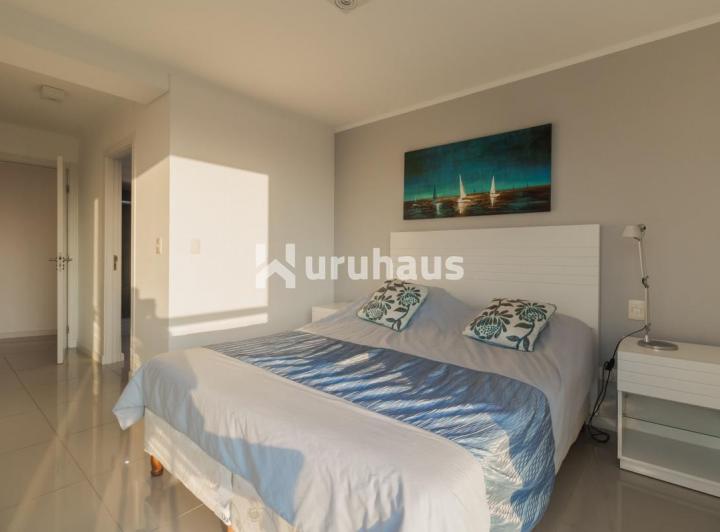 Foto de VENTA APARTAMENTO DOS DORMITORIOS PUNTA DEL ESTE AIDY GRILL PISO ALTO, imagen 5