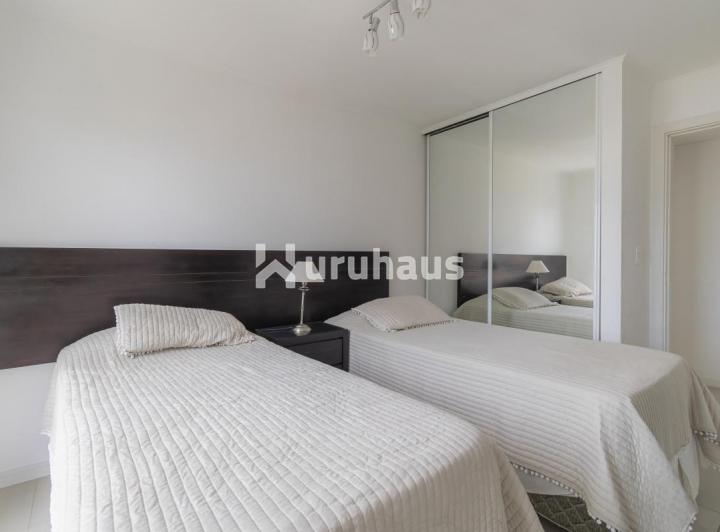 Foto de VENTA APARTAMENTO DOS DORMITORIOS PLAYA BRAVA WIND TOWER, imagen 5