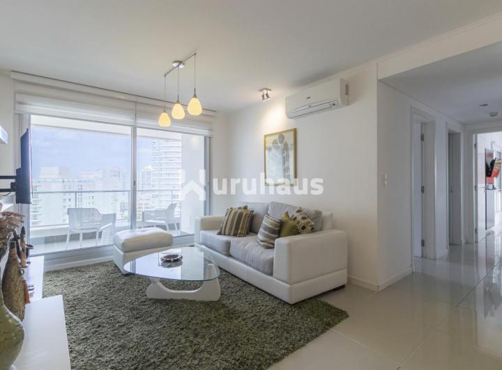 Foto de VENTA APARTAMENTO DOS DORMITORIOS PLAYA BRAVA WIND TOWER, imagen 4
