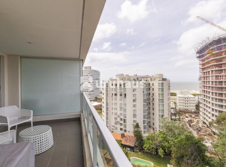 VENTA APARTAMENTO DOS DORMITORIOS PLAYA BRAVA WIND TOWER