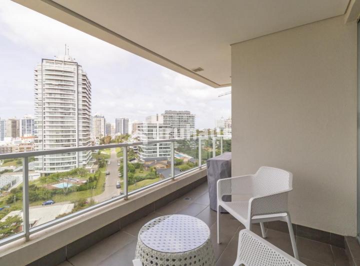 Foto de VENTA APARTAMENTO DOS DORMITORIOS PLAYA BRAVA WIND TOWER, imagen 1
