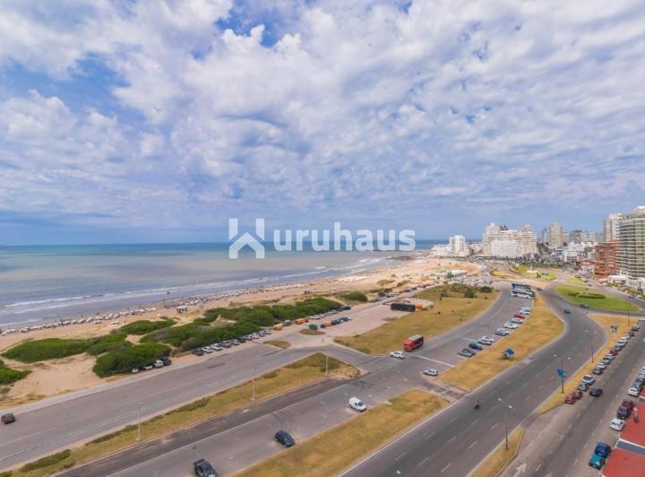 Foto de ALQUILER APARTAMENTO UN DORMITORIO PUNTA DEL ESTE EDIFICIO TORRE DEL, imagen 1