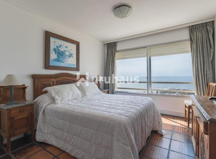 Foto de VENTA APARTAMENTO TRES DORMITORIOS PENINSULA PUNTA DEL ESTE TORRE LIBERTADOR, imagen 3