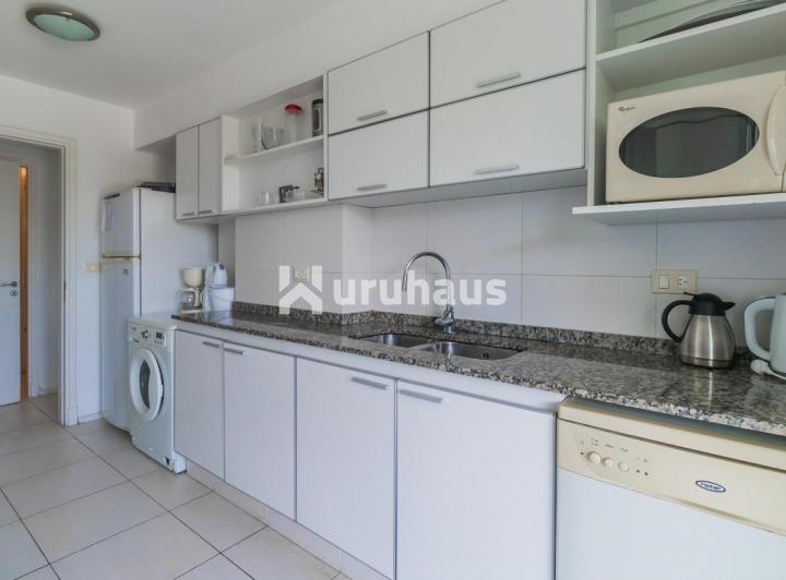 Foto de ALQUILER DEPARTAMENTO PUNTA DEL ESTE PLAYA BRAVAFOREST TOWER 1, imagen 4