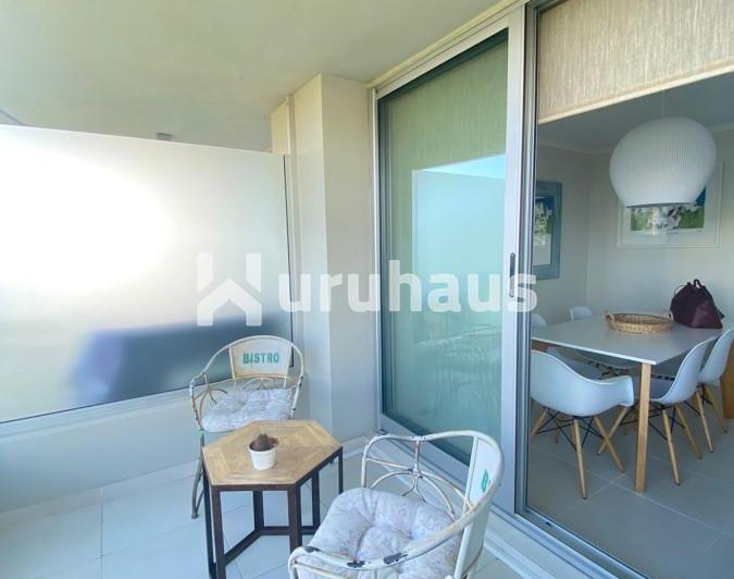 Foto de ALQUILER APARTAMENTO DOS DORMITORIOS PUNTA DEL ESTE EDIFICIO OCEAN DRIVE, imagen 2