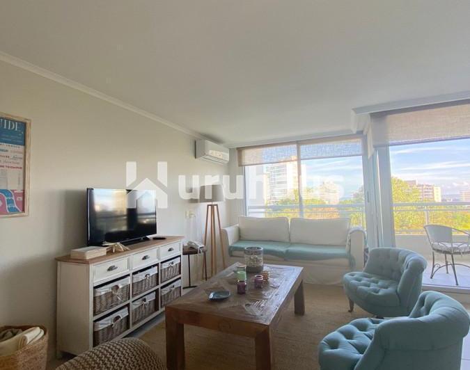 Foto de ALQUILER APARTAMENTO DOS DORMITORIOS PUNTA DEL ESTE EDIFICIO OCEAN DRIVE, imagen 3
