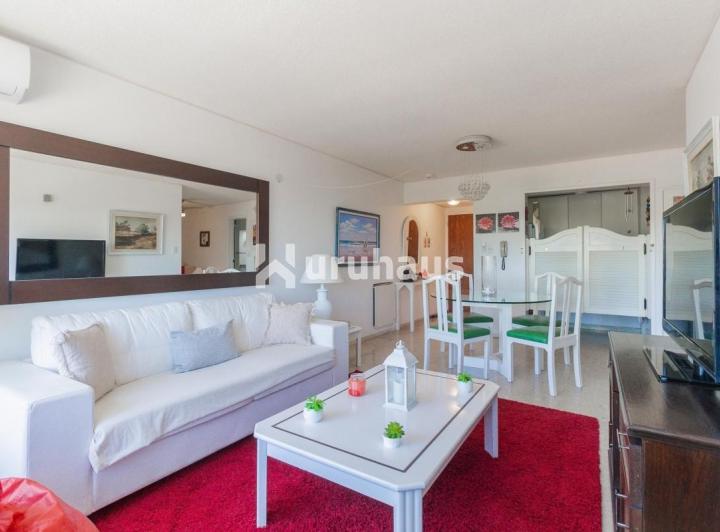Foto de ALQUILER APARTAMENTO UN DORMITORIO Y MEDIO PUNTA DEL ESTE TORRE LIBERTADOR, imagen 4